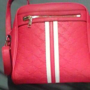 Elegant Red Shoulder Bag